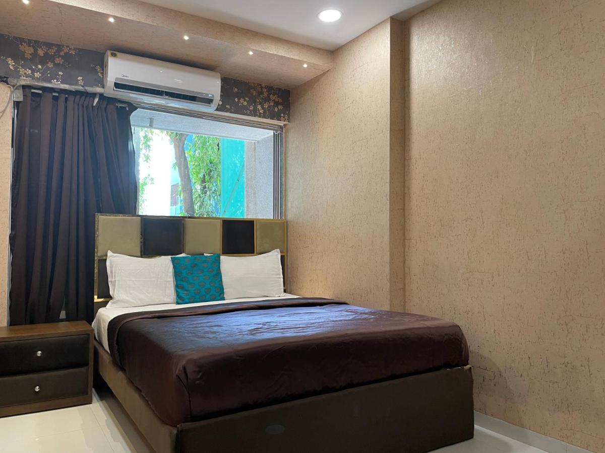 Osi Apartments Bandra West Mumbai Ngoại thất bức ảnh